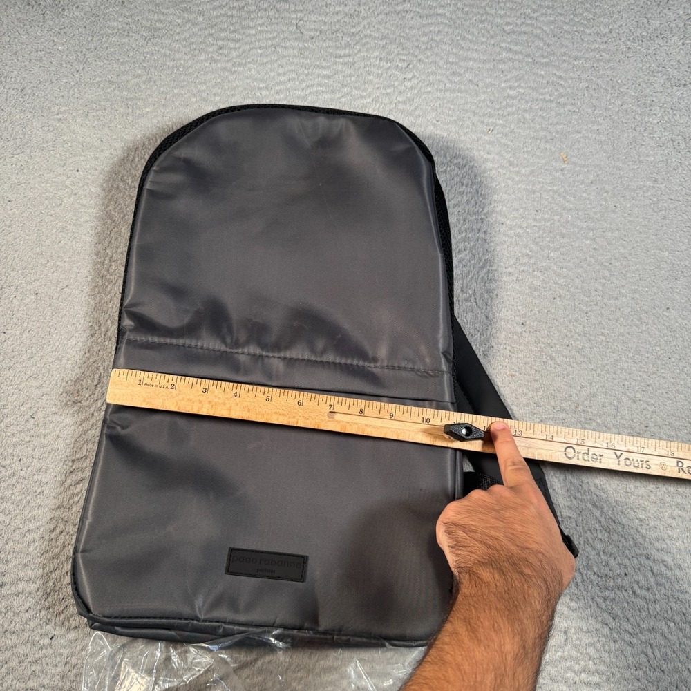 Paco Rabanne Invictus Backpack Gray‎ New In Wrapping - Picture 7 of 7